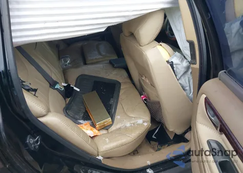 2002 Volvo V70 Xc z USA, uszkodzony, nr VIN YV1SZ58D421076878